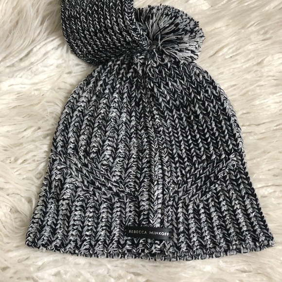 Rebecca Minkoff Gray Marled Pom Pom Beanie & Arm Warmer Glove Set O/S NWT main image 6